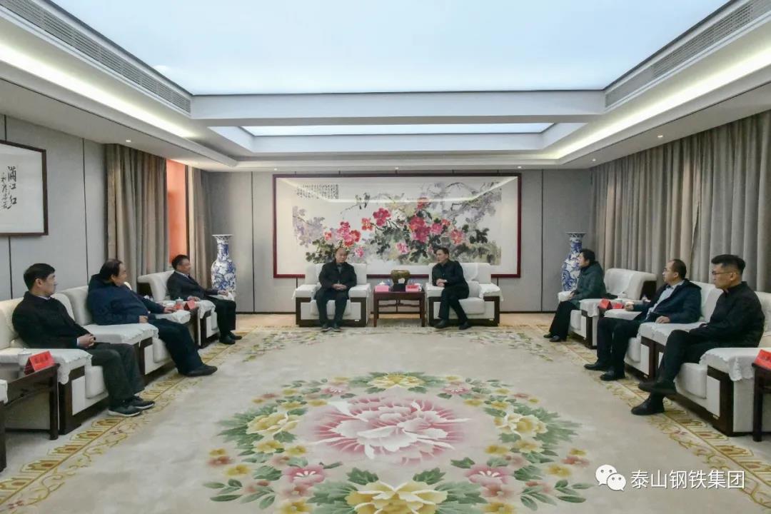 新疆五家渠市党政考察团到泰山钢铁考察